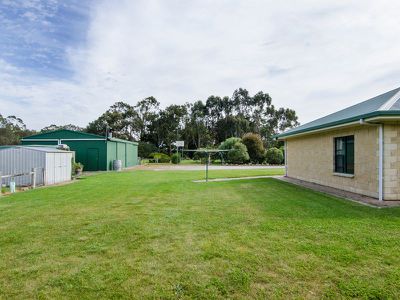 28 Wattle Road, Millicent