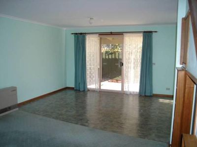 1 / 37 Seabeach Parade, North Shore