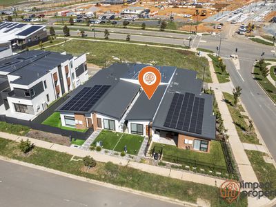 4 Keith Bain Crest, Whitlam