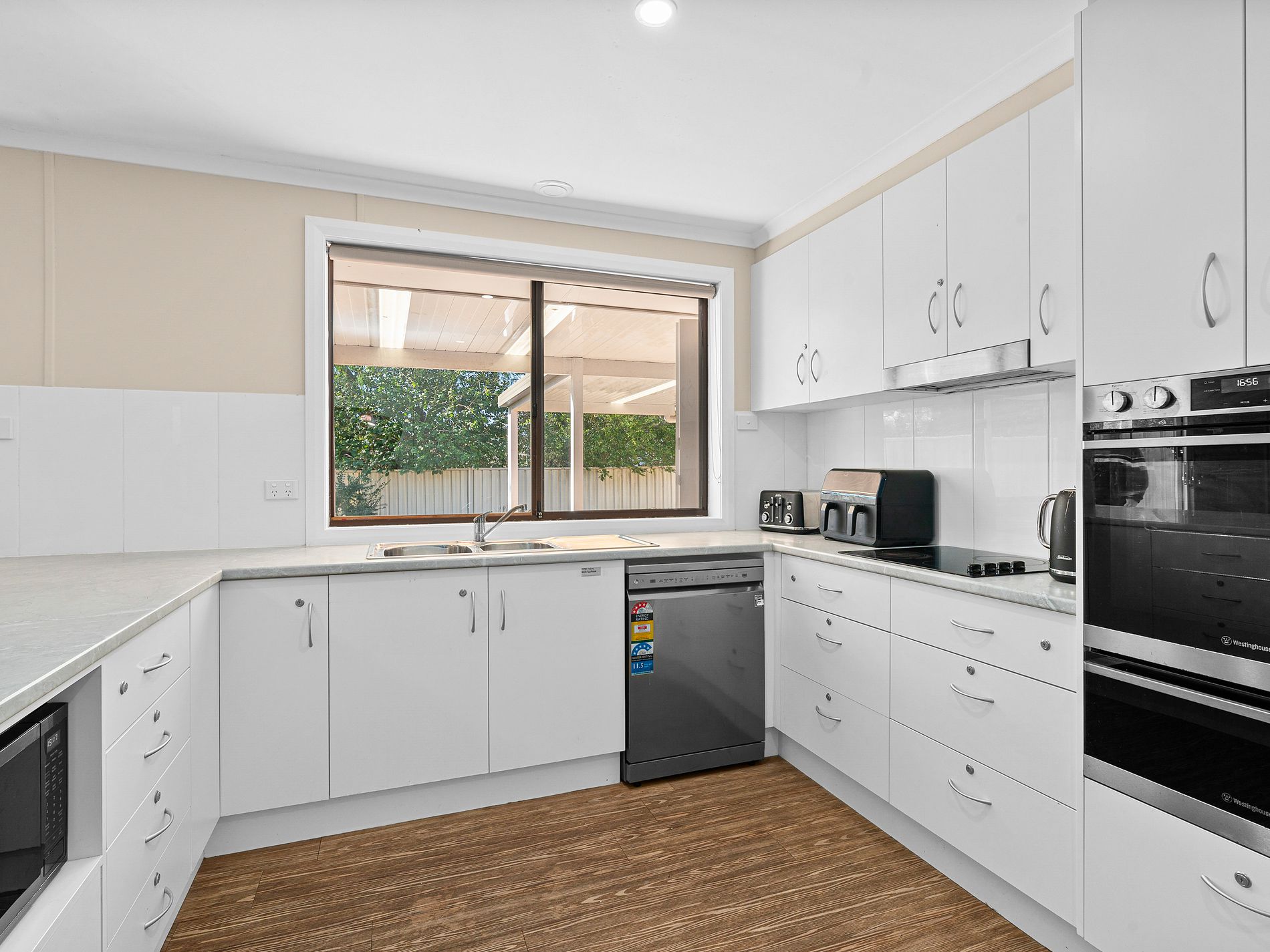 2 Paruna Place, North Nowra