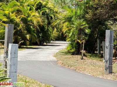 10 Jirrima Crescent, Cooroibah