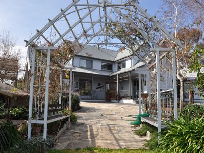 52 Meringa Road, Table Top