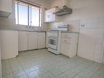 6 / 101 Sproule Street, Lakemba