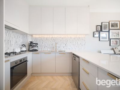 6 / 37 Burwood Road, Belfield