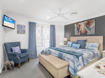 40 King George Parade, Forster