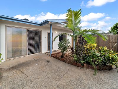 1 & 2 / 80 Barnard Drive, Mount Sheridan