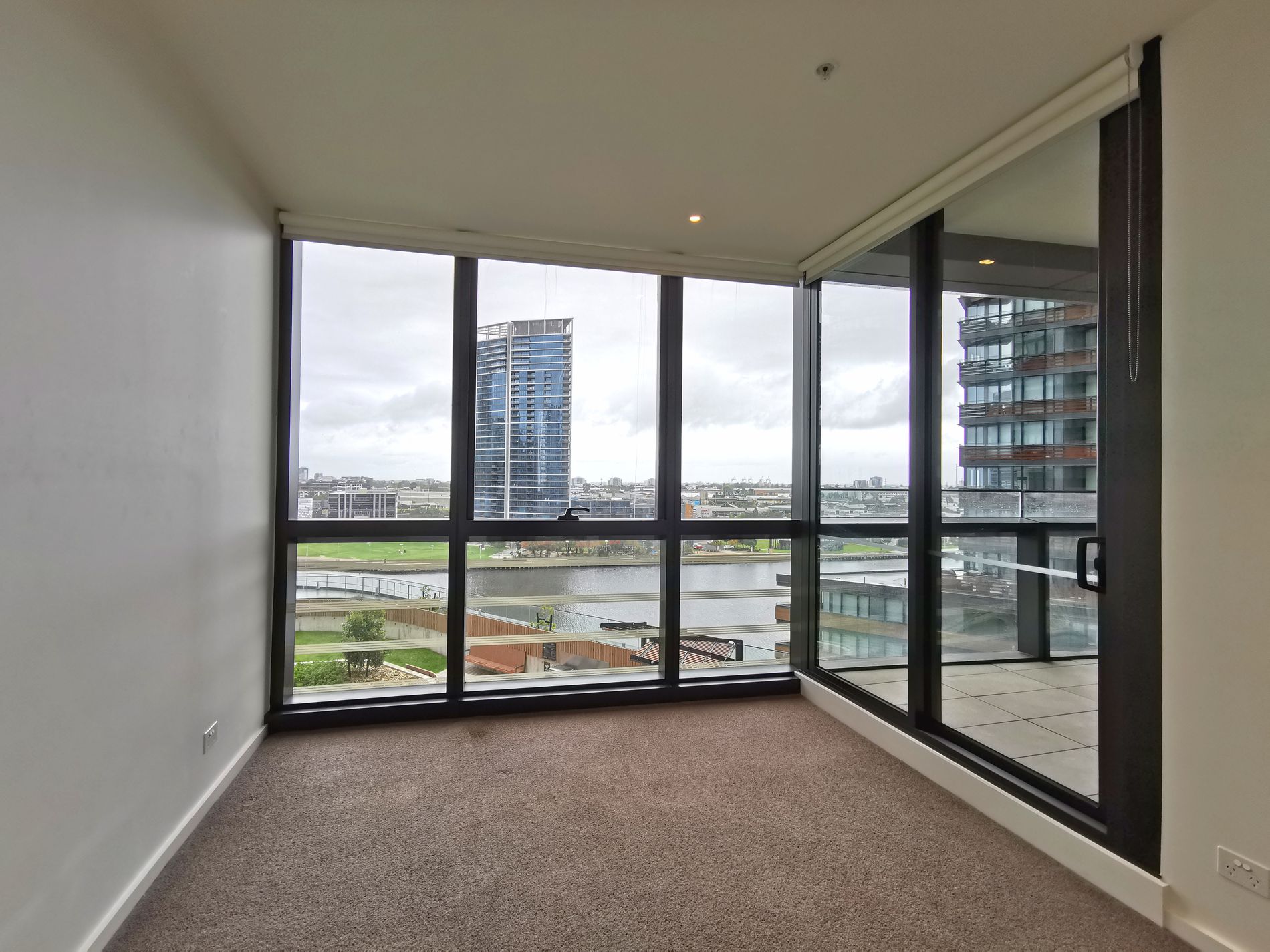 807N / 883 Collins Street, Docklands