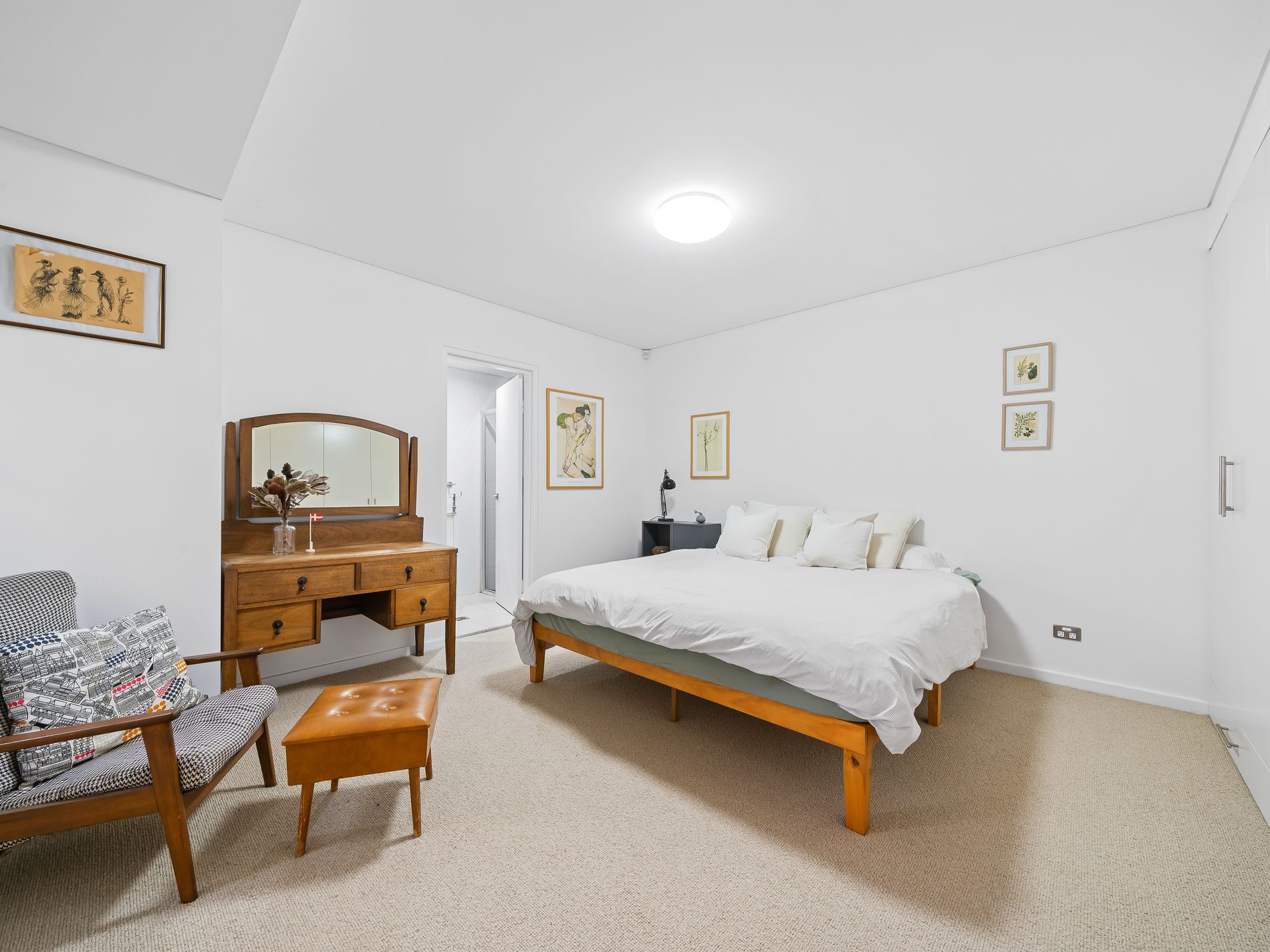 5 / 2-8 Susan Parade, Castle Hill
