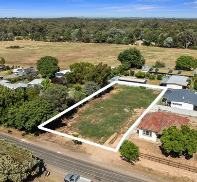 24 Queen Street, Avenel