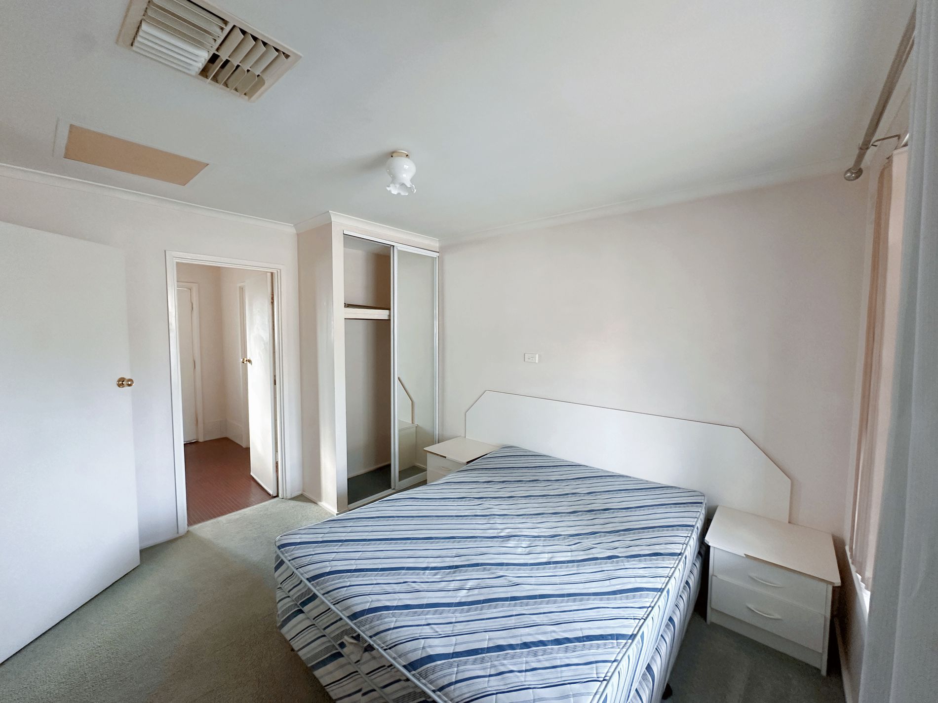 3 / 33 Piccadilly Street, Piccadilly