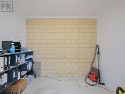 1 / 435 Yangebup Road, Cockburn Central