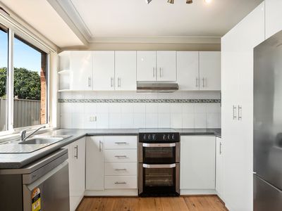 2 / 9 Burdekin Drive, Albion Park