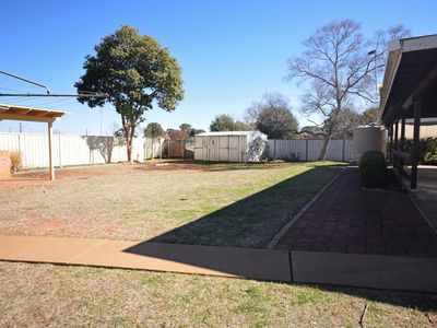 13 Norfolk Crescent, Dubbo