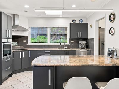 199 Chelsea View Drive, Chatswood