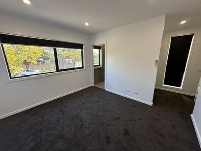 60A Fitzgerald Road, Essendon
