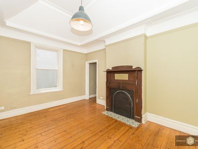 4 Cardigan St, Camperdown