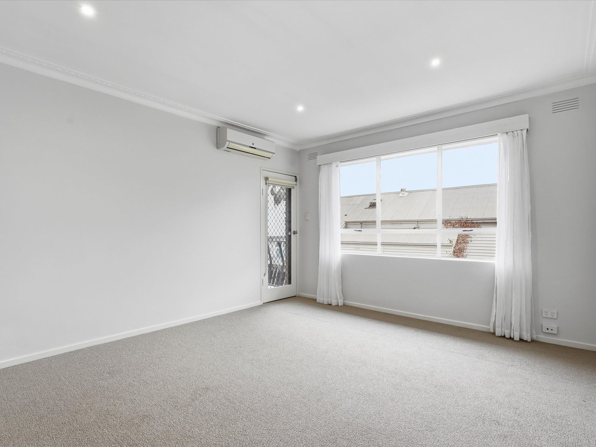 8 / 4 Lyons Street, Williamstown