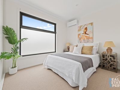 7 / 5 Sylvanwood Crescent, Narre Warren