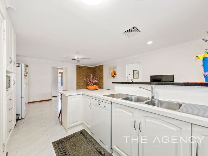 61 Marvell Avenue, Lake Coogee