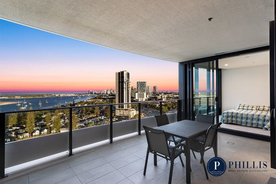 1704 / 180 Marine Parade, Labrador