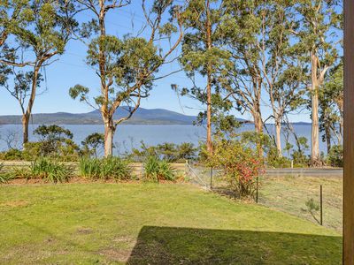 4946 Channel Highway, Gordon