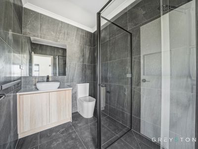 26 Pine Cone Walk, Fraser Rise