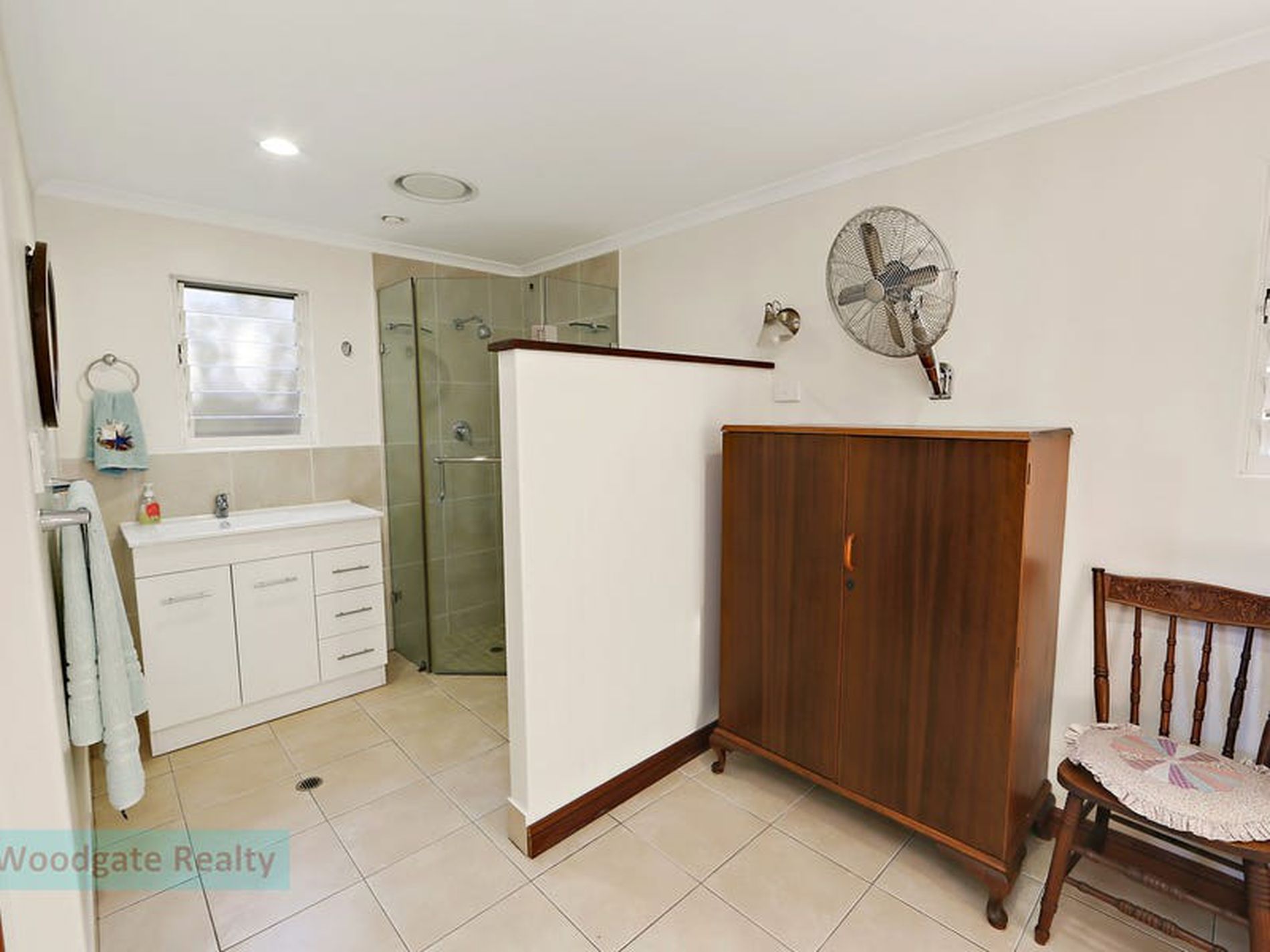 55 Mackerel St, Woodgate