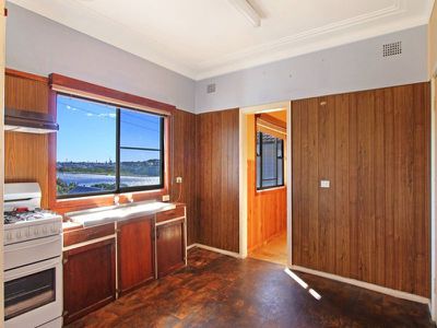 27 Lakeview Parade, Primbee