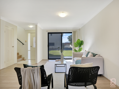 4 / 74 Hutton Road, The Entrance North