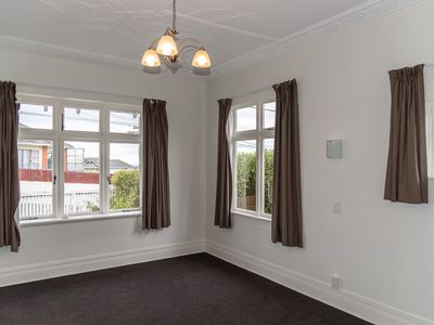 34 Kenmure Road, Belleknowes