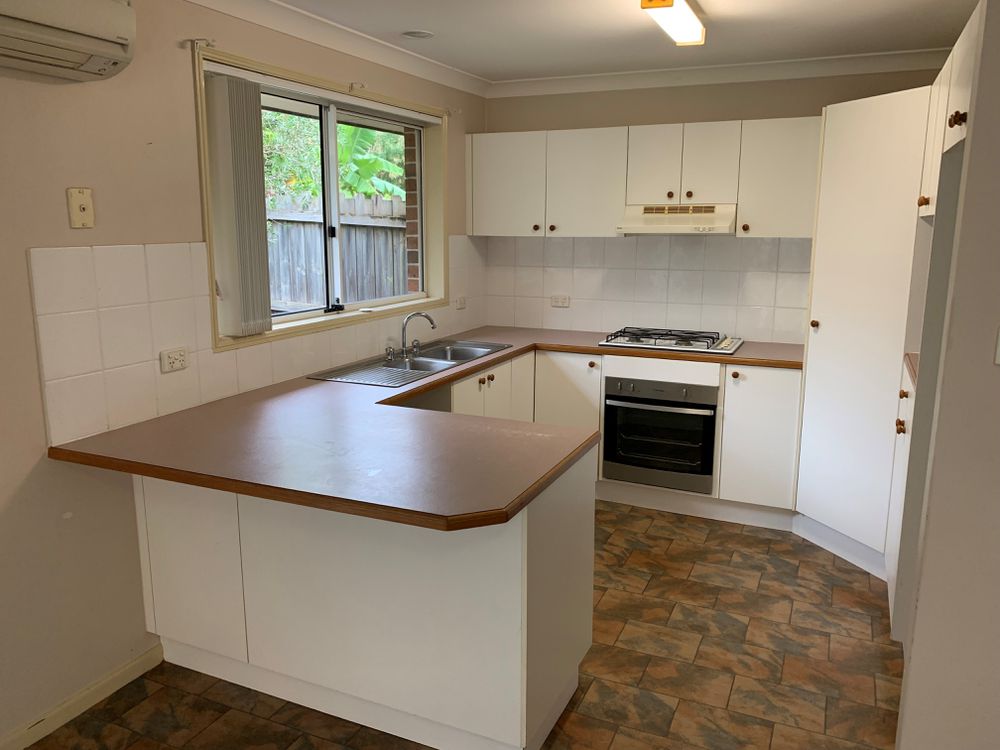 15 Jimbour Court, Wattle Grove
