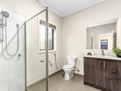 70 Skylark Bvd, Clyde North