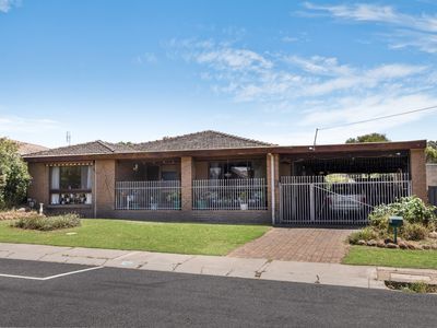 2 Mockridge Drive, Kangaroo Flat