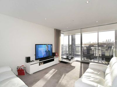 507 / 30 The Circus, Burswood