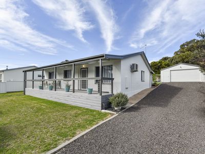 19 HERBERT STREET, Beachport