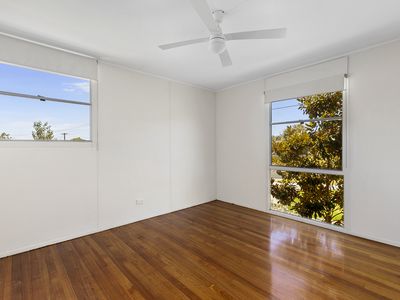 11 HOWE STREET, Seymour