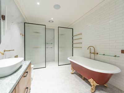 1 / 147 Darling Point Road, Darling Point