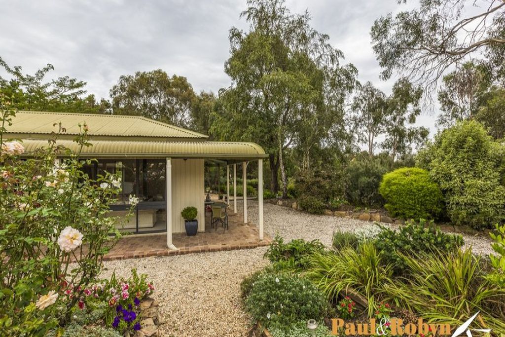 427 Weeroona Drive, Wamboin