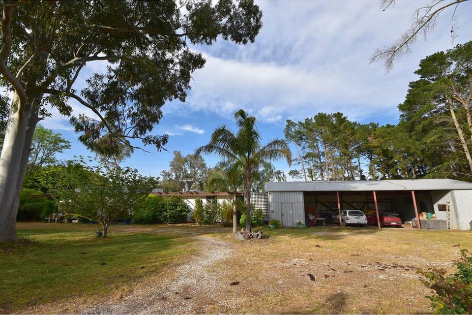 1869 Torrens Valley Road, Mount Pleasant