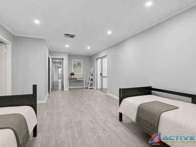 49 Arlunya Avenue, Belmont