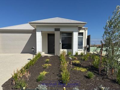 16 Malacca Way, Mindarie