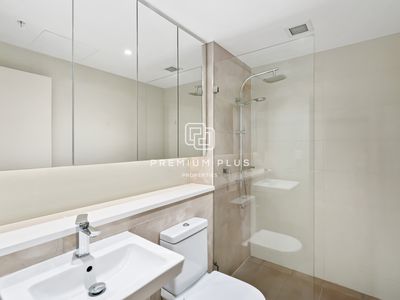 C713 / 18 Footbridge Boulevard, Wentworth Point