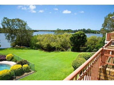 12 / 14 Blakesley Street, Tewantin