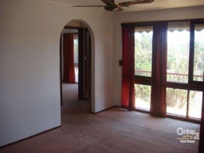 2 Delacombe Drive, Hampton Park