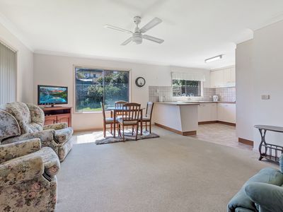 6 John Reilly Street, Dalmeny