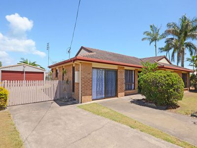 6 BERNA COURT, Point Vernon