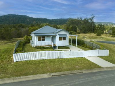 4 Hillside Drive, Nimbin