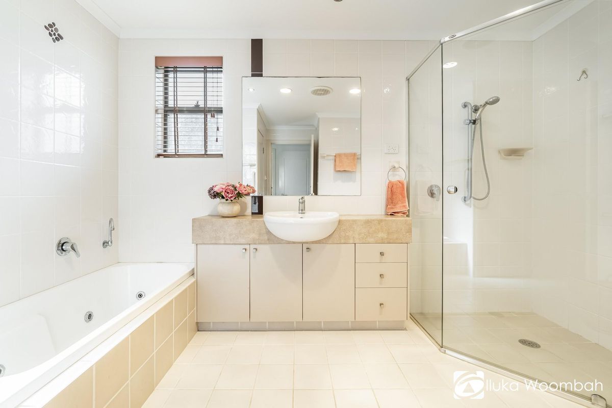 1 / 38 Marandowie Drive, Iluka