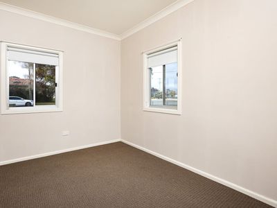 84 Jellicoe Street, Temora