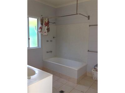 15  Boundary , Cooktown